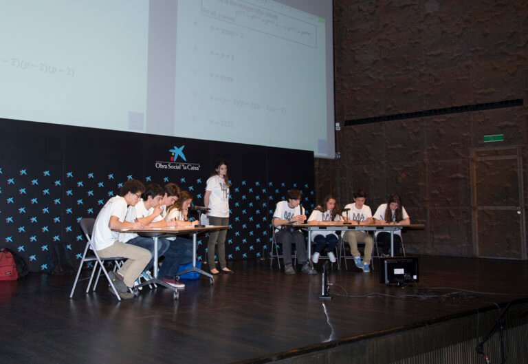 De resolver 623 problemas a una final televisada: así forjamos el talento